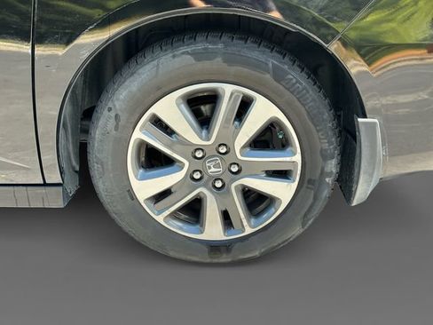 Used 2016 Honda Odyssey Touring image 15