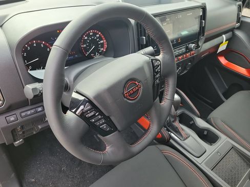 New 2026 Nissan Frontier Pro-X w/ Pro-X Convenience Package RWD image 24
