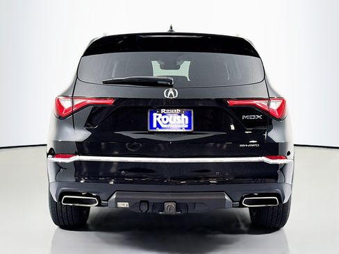 Used 2023 Acura MDX SH-AWD w/ Advance Package image 6