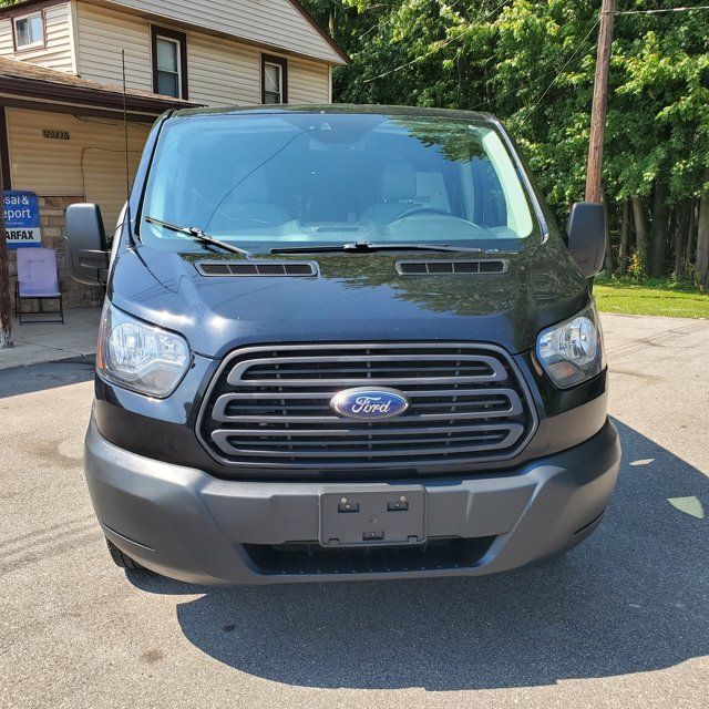 Used 2018 Ford Transit 150 130 Low Roof RWD image 9