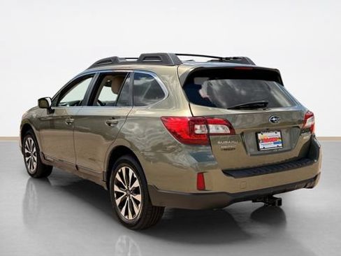 Used 2015 Subaru Outback 2.5i Limited AWD/4WD image 5