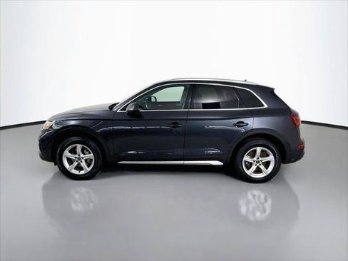 Certified 2023 Audi Q5 Premium w/ Convenience Package AWD/4WD image 2