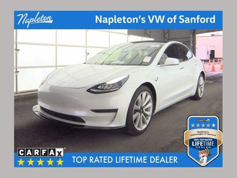 Used 2020 Tesla Model 3 Standard Range image 1