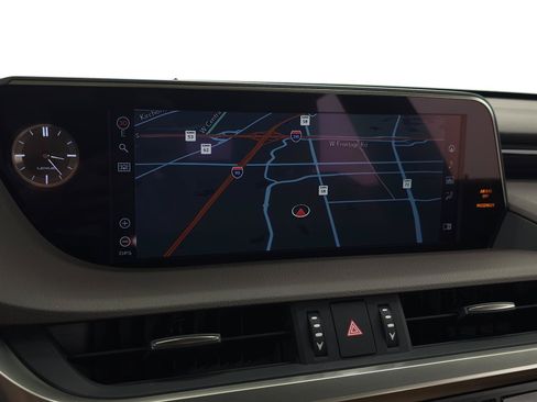 Used 2020 Lexus ES 300h w/ Accessory Package 2 FWD image 24