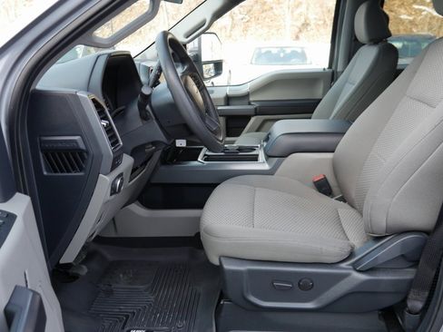 Used 2022 Ford F250 XLT w/ XLT Premium Package image 8