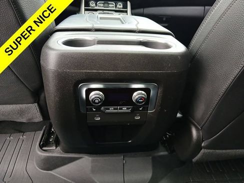 Used 2023 GMC Yukon Denali AWD/4WD image 14