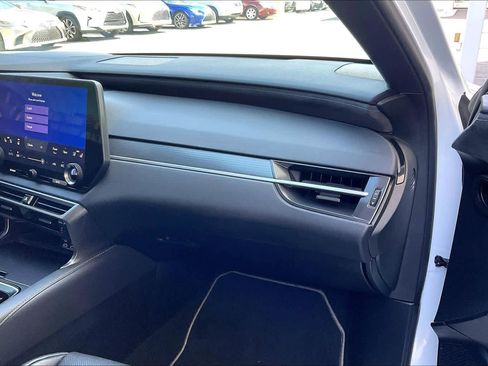 Used 2024 Lexus RX 350 F Sport w/ Convenience Package image 17