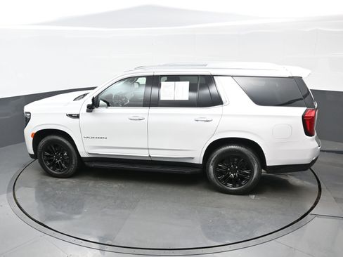 Used 2021 GMC Yukon SLT w/ SLT Premium Package image 36