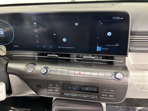 Used 2024 Hyundai Kona Limited AWD/4WD image 15