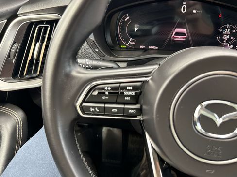 Used 2025 MAZDA CX-90 Plug-In Hybrid w/ Preferred AWD/4WD image 26