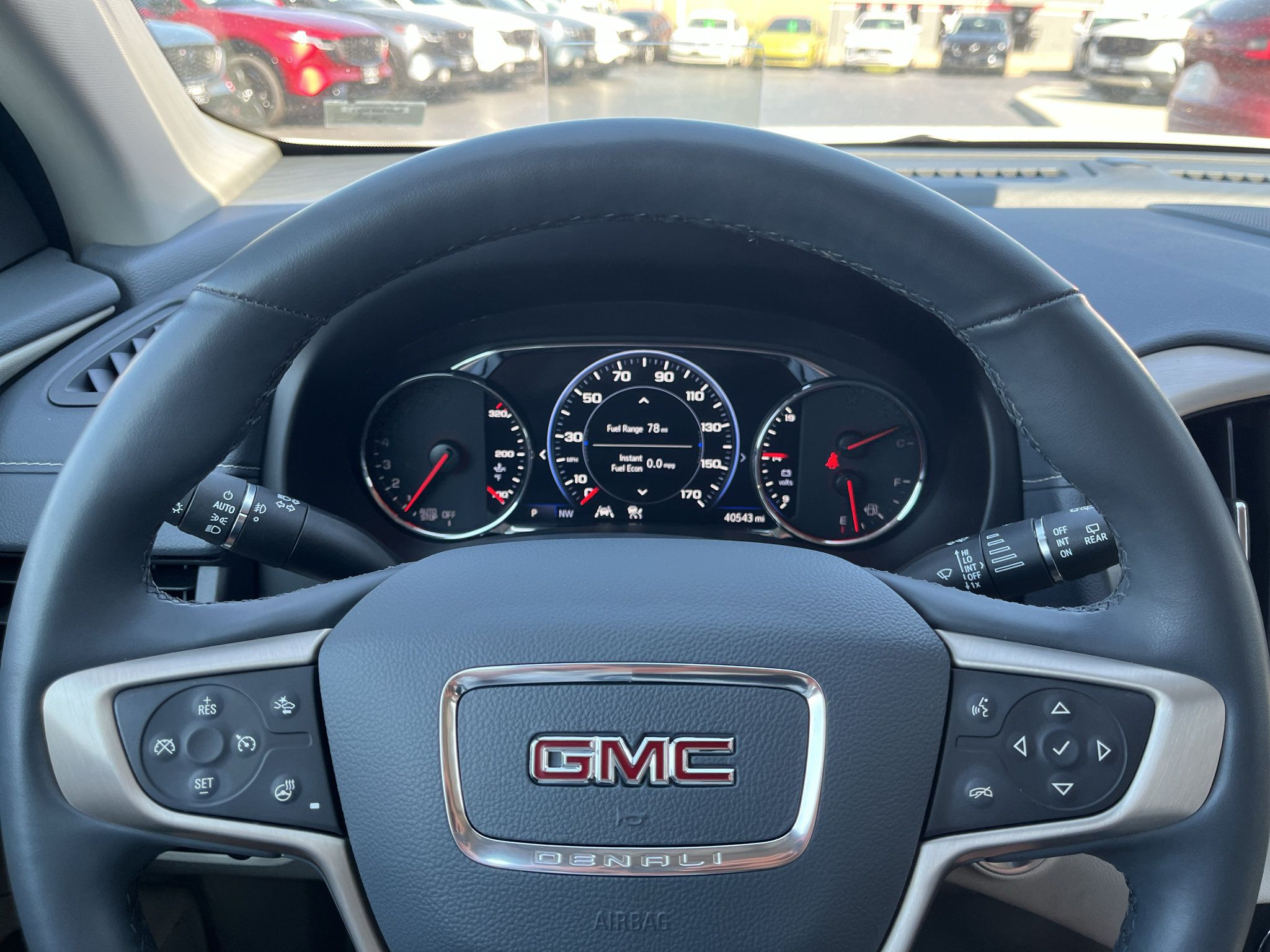 Used 2024 GMC Terrain Denali w/ Denali Premium Package AWD/4WD image 19