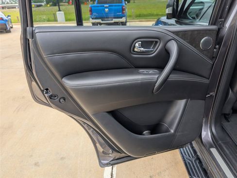 Used 2024 INFINITI QX80 Luxe RWD image 20
