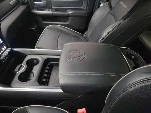 Used 2024 RAM 3500 Laramie w/ Night Edition image 32