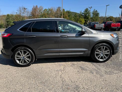 Used 2020 Ford Edge Titanium image 6