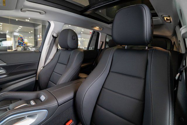 Certified 2026 Mercedes-Benz GLS 450 4MATIC image 12