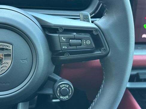 New 2026 Porsche Cayenne Turbo AWD/4WD image 29