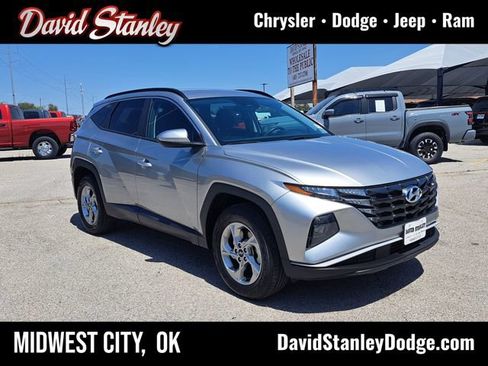 Used 2024 Hyundai Tucson SEL AWD/4WD image 1