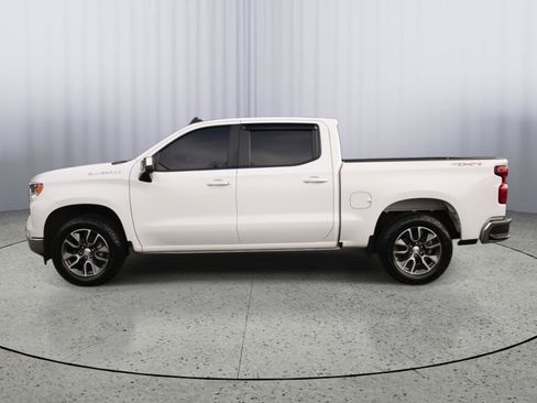 Used 2023 Chevrolet Silverado 1500 LT image 18