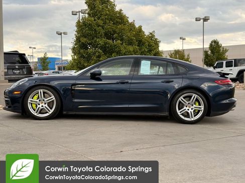 Used 2018 Porsche Panamera 4 AWD/4WD image 4