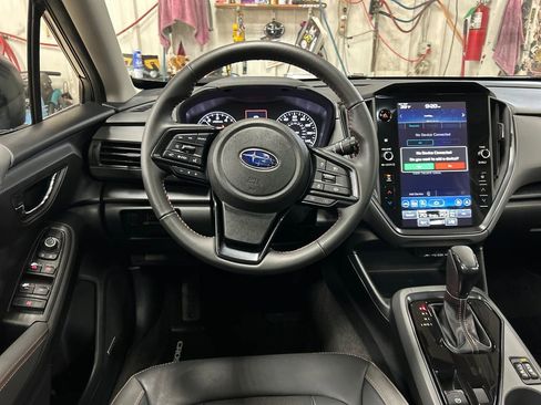 Certified 2025 Subaru Crosstrek 2.5i Limited AWD/4WD image 18