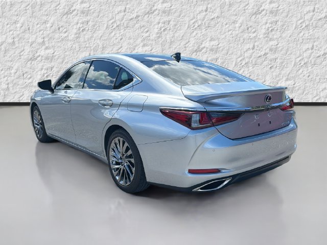 Used 2024 Lexus ES 350 Ultra Luxury w/ Accessory Package (Z2) FWD image 5