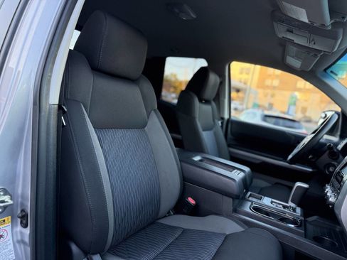Used 2015 Toyota Tundra SR5 image 24