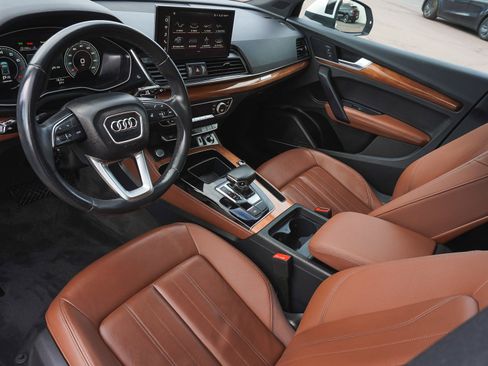 Used 2023 Audi Q5 2.0T Premium Plus w/ Premium Plus Package AWD/4WD image 16