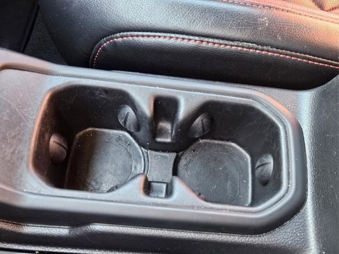 Used 2022 Jeep Wrangler Unlimited Rubicon w/ Xtreme Recon 35" Tire Package image 30