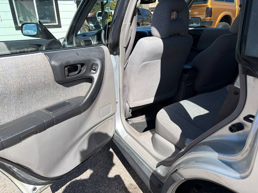 Used 2002 Subaru Forester L AWD/4WD image 11