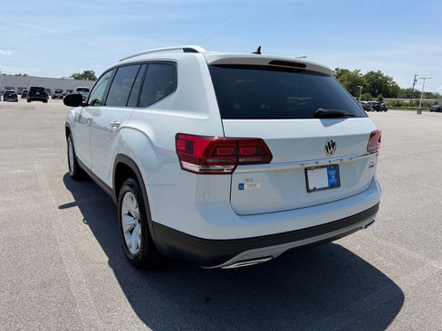 Used 2018 Volkswagen Atlas SE AWD/4WD image 3