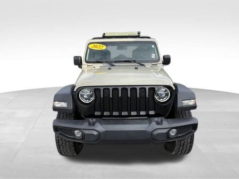 Used 2022 Jeep Wrangler Sport AWD/4WD image 6