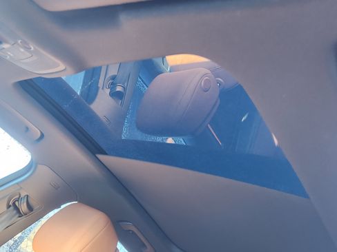 Used 2021 Audi Q3 2.0T Premium Plus image 25