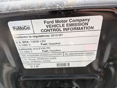 Used 2019 Ford Fusion SE image 14