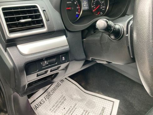 Used 2016 Subaru Crosstrek 2.0i Premium image 17