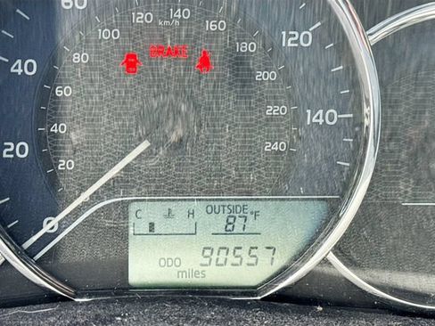 Used 2016 Toyota Corolla L FWD image 9