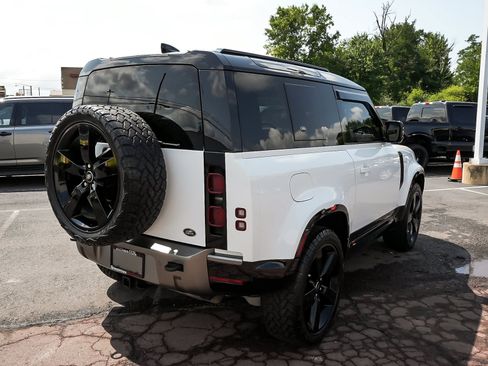 Used 2021 Land Rover Defender 90 X-Dynamic S AWD/4WD image 6