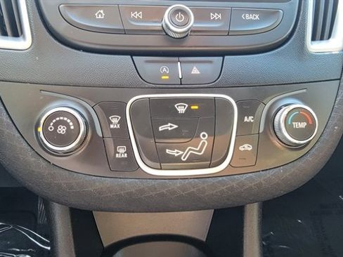 Used 2024 Chevrolet Malibu LS w/ Driver Confidence Package image 30