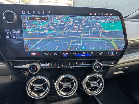 Used 2024 Chevrolet Blazer EV LT image 10