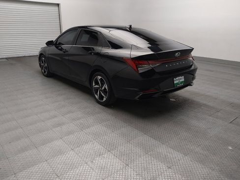 Used 2022 Hyundai Elantra Limited w/ Cargo Package FWD image 5
