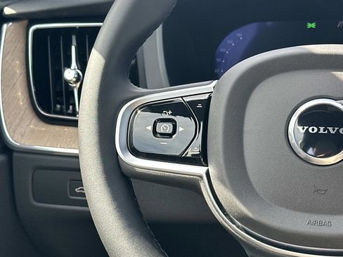 New 2026 Volvo XC60 B5 Plus w/ Protection Package Premier image 8