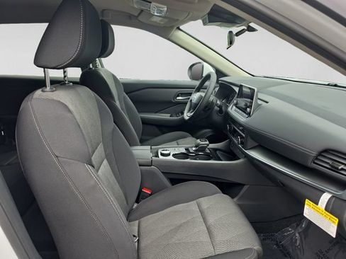 New 2026 Nissan Rogue SV AWD/4WD image 16