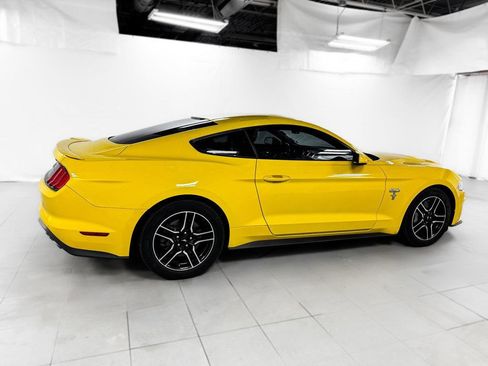 Used 2018 Ford Mustang GT RWD image 7
