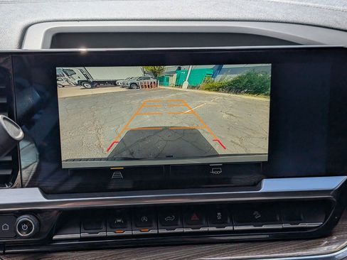 Used 2023 Chevrolet Silverado 1500 LT Trail Boss image 19