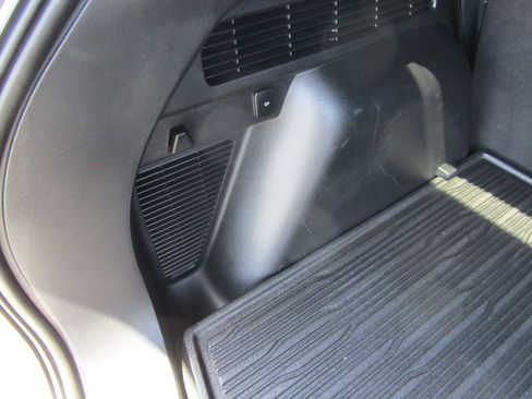 Used 2023 Ford Escape ST-Line Elite image 11