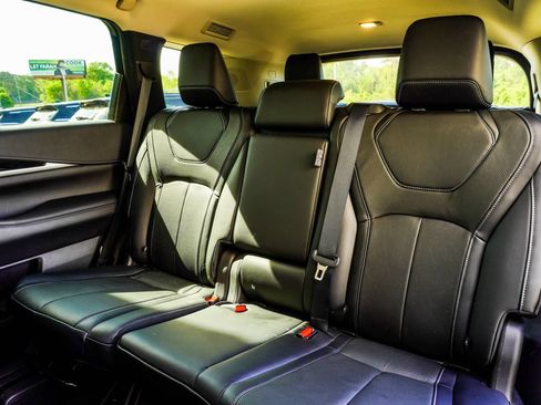 Certified 2023 INFINITI QX60 Pure AWD/4WD image 38