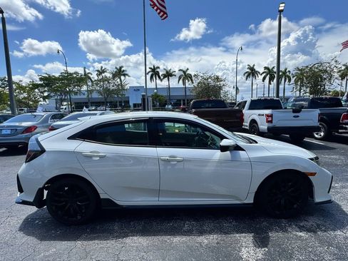 Used 2021 Honda Civic Sport image 9