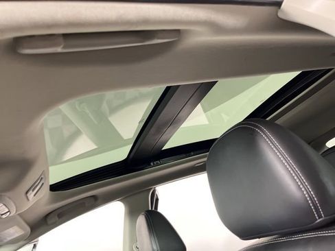 Used 2019 Nissan Murano Platinum w/ Cargo Package image 37