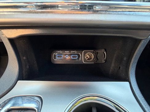 Certified 2022 Jeep Grand Cherokee Laredo E AWD/4WD image 27