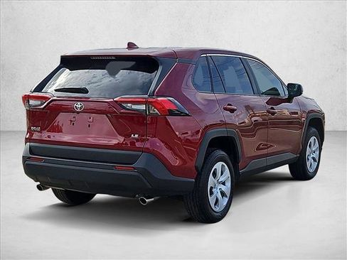 Used 2025 Toyota RAV4 LE image 5