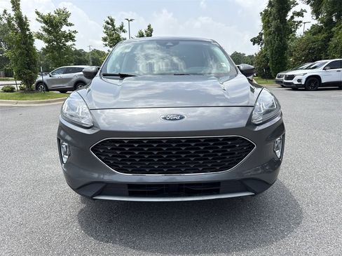 Used 2022 Ford Escape SEL image 8
